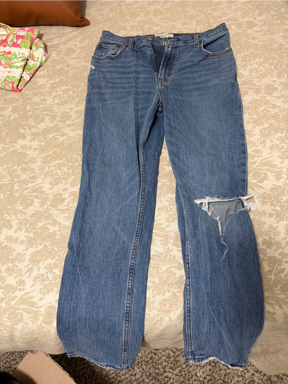 Abercrombie 90s slim straight high rise jean